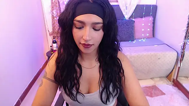 Cleofox  online show from 6, 10, 2025