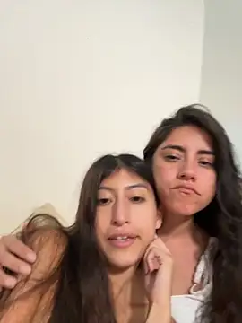 Clavelnegro online show from 26, 9, 2025