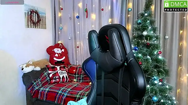 Roxy foxi online show from 30, 11, 2025