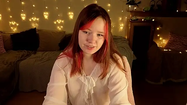 Snapshot of Sweetie_Hope chatting on 18, 7, 2026 Sweetie Hope online show from 18, 7, 2026