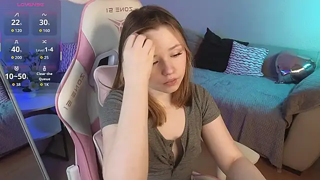 Snapshot of Sweetie_Hope chatting on 15, 2, 2026 Sweetie Hope online show from 15, 2, 2026