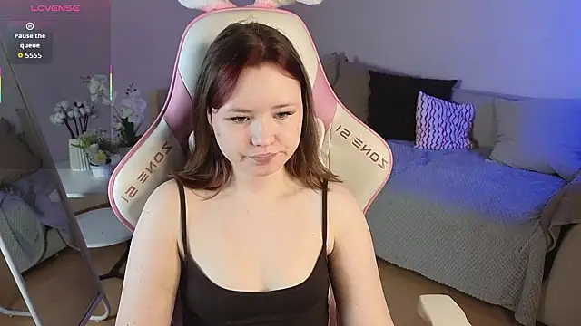 Snapshot of Sweetie_Hope chatting on 27, 2, 2026 Sweetie Hope online show from 27, 2, 2026