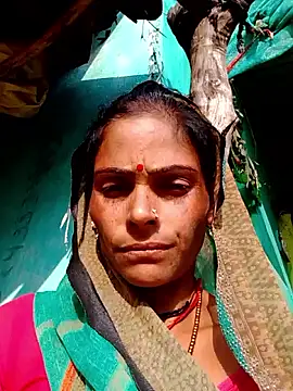 Snapshot of H_seema chatting on 16, 11, 2025 H seema online show from 16, 11, 2025