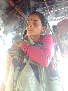 Snapshot of H_seema chatting on 1, 11, 2025 H seema online show from 1, 11, 2025