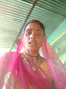 Snapshot of H_seema chatting on 5, 10, 2025 H seema online show from 5, 10, 2025