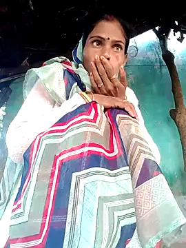 Snapshot of H_seema chatting on 15, 10, 2025 H seema online show from 15, 10, 2025