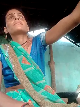 Snapshot of H_seema chatting on 22, 10, 2025 H seema online show from 22, 10, 2025