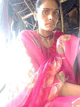 Snapshot of H_seema chatting on 8, 10, 2025 H seema online show from 8, 10, 2025