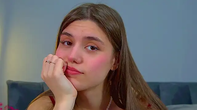 ArianaAllens online show from 8, 4, 2026