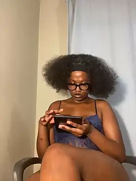 Moonzy77 online show from 30, 9, 2025