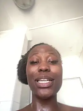 Moonzy77 online show from 15, 10, 2025