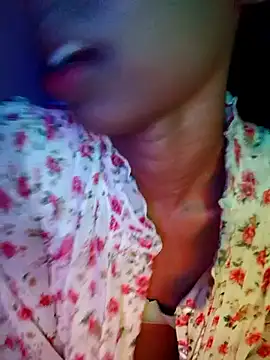 Snapshot of BunnyBloom25 chatting on 17, 9, 2025 BunnyBloom25 online show from 17, 9, 2025