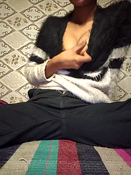 Aidakhan1212 online show from 28, 11, 2025