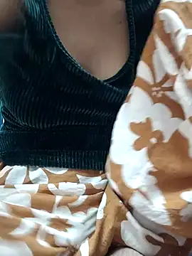 Aidakhan1212 online show from 31, 10, 2025