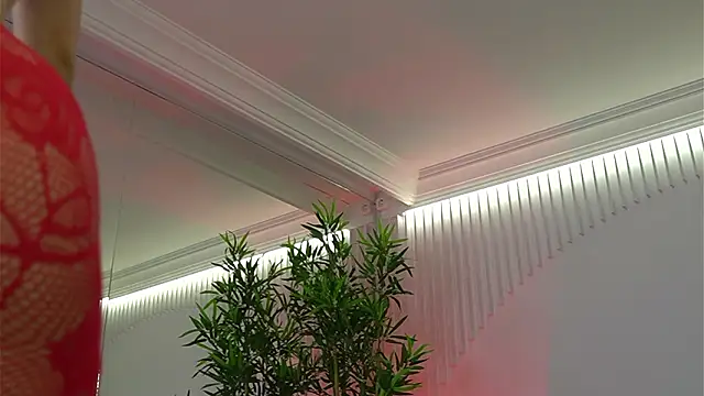 TifannyRay online show from 4, 2, 2026