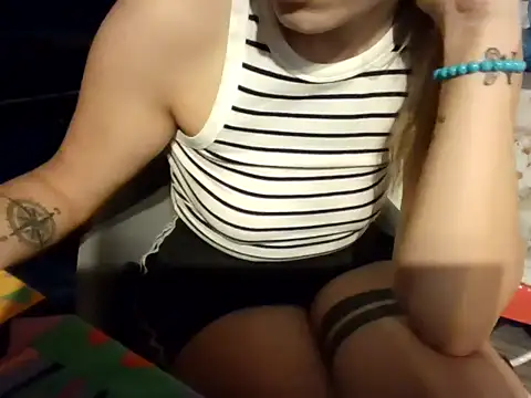 Luna Fox09 online show from 9, 9, 2025