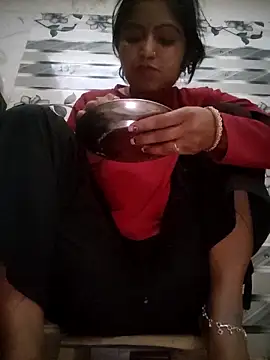 LUCKY cut online show from 14, 3, 2026