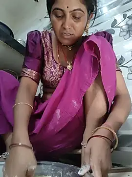 Snapshot of LUCKY_cut chatting on 24, 6, 2026 LUCKY cut online show from 24, 6, 2026