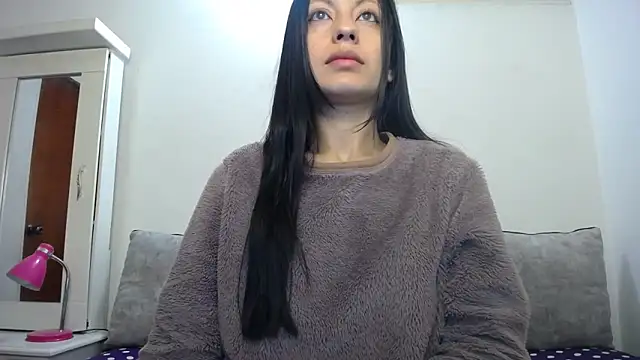 Taylormegan online show from 16, 10, 2025