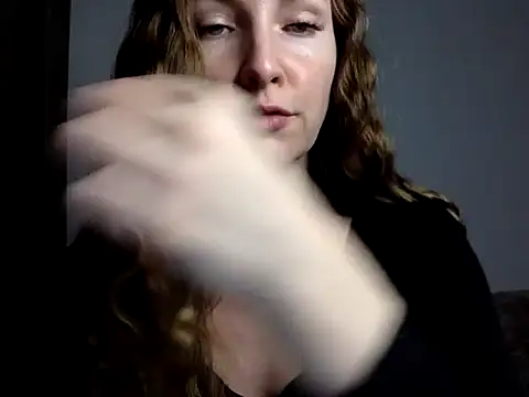 Varnyx online show from 6, 11, 2025