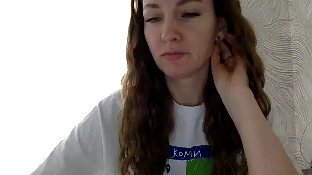 Varnyx online show from 8, 11, 2025