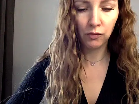 Varnyx online show from 7, 11, 2025