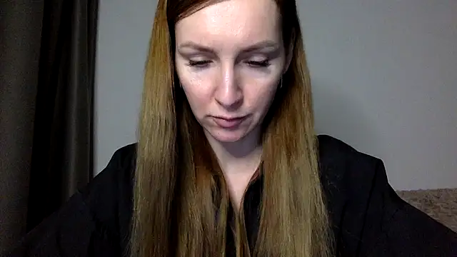 Varnyx online show from 4, 12, 2025