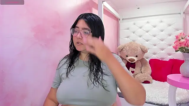 Dulce meow online show from 11, 10, 2025