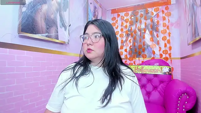 Dulce meow online show from 24, 10, 2025