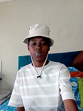 SweetSlenderChoc online show from 14, 5, 2026