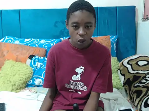 SweetSlenderChoc online show from 23, 5, 2026