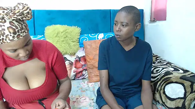 SweetSlenderChoc online show from 7, 3, 2026