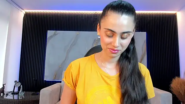 sofiapalacioss online show from 10, 11, 2025