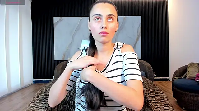 sofiapalacioss online show from 19, 9, 2025