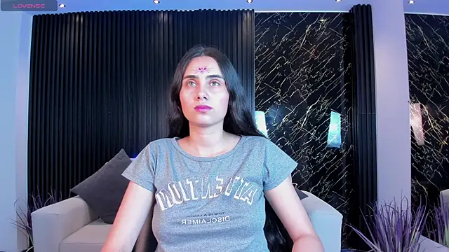 sofiapalacioss online show from 22, 9, 2025