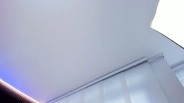 sofiapalacioss online show from 28, 11, 2025