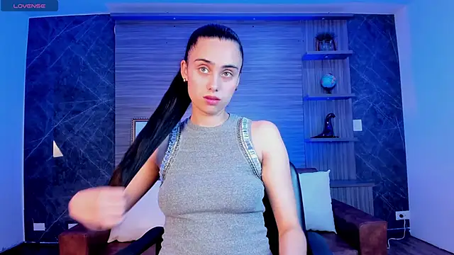 sofiapalacioss online show from 22, 10, 2025