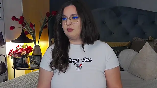 Mia Swano online show from 27, 11, 2025