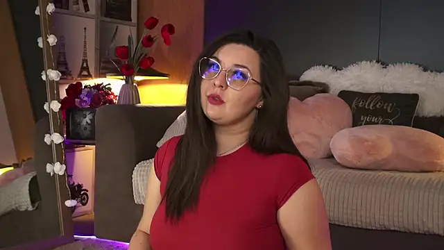 Mia Swano online show from 18, 2, 2026