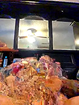 Kwillie online show from 17, 4, 2026