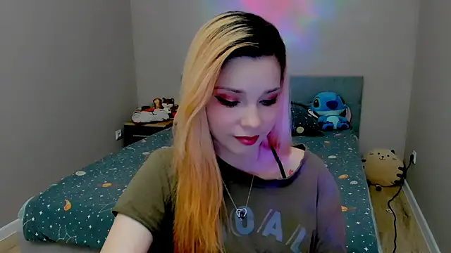 Kitten Alissa online show from 2, 10, 2025