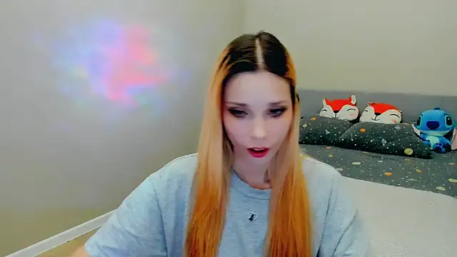 Kitten Alissa online show from 4, 10, 2025