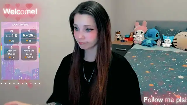 Kitten Alissa online show from 12, 5, 2026