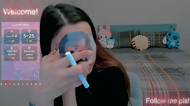Kitten Alissa online show from 7, 5, 2026