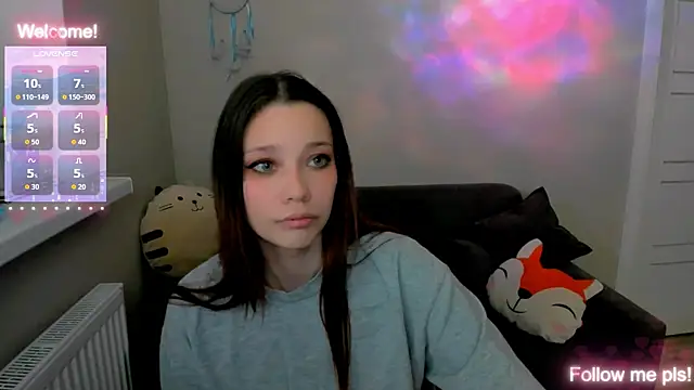 Kitten Alissa online show from 20, 5, 2026
