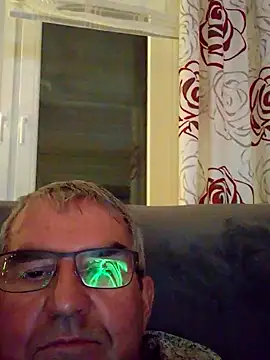 Oldmenhot66 online show from 31, 10, 2025