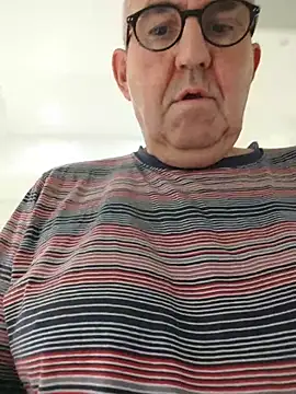 Oldmenhot66 online show from 23, 12, 2025