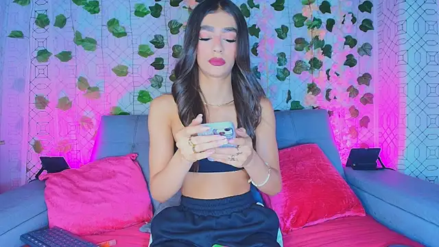 collet 1 online show from 28, 9, 2025