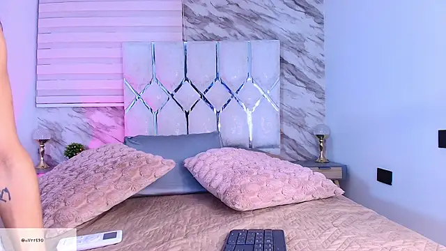 collet 1 online show from 15, 4, 2026