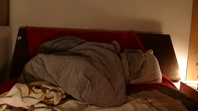 EdelHolz91 online show from 6, 4, 2026